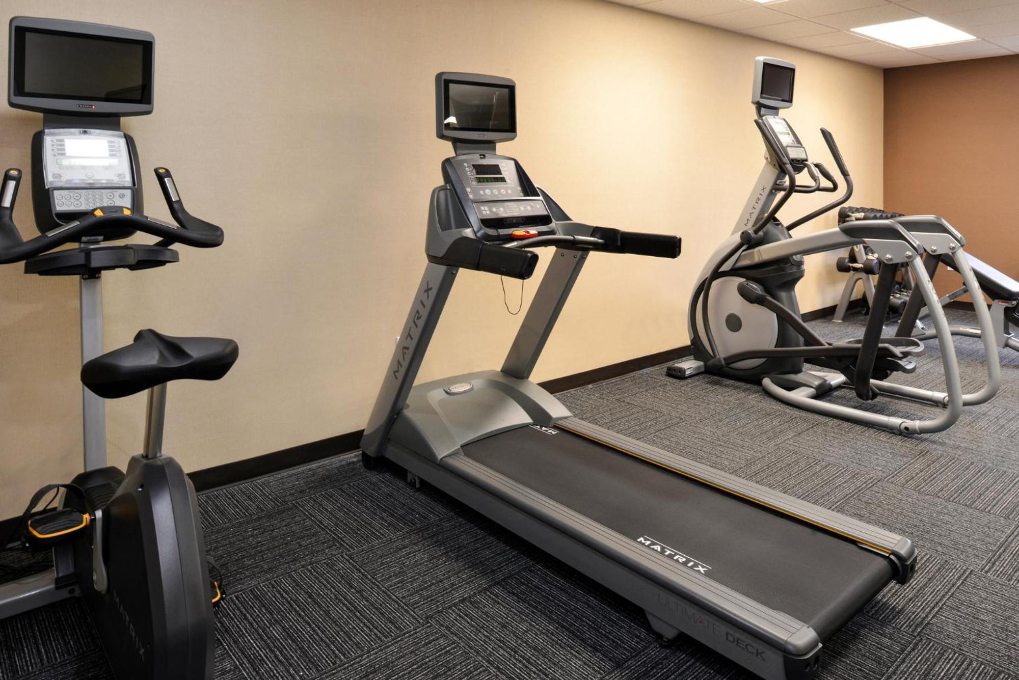 Holiday Inn Express Hotel & Suites Bonita Springs/Naples By Ihg Экстерьер фото