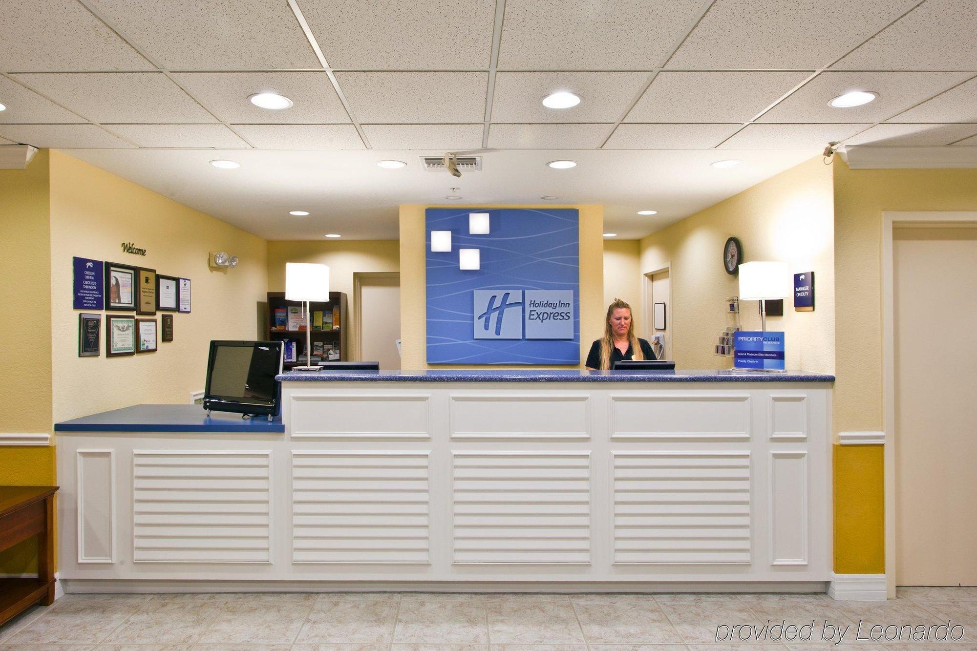 Holiday Inn Express Hotel & Suites Bonita Springs/Naples, An Ihg Hotel Экстерьер фото